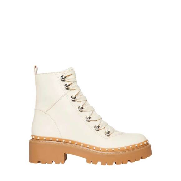 STEVE MADDEN Shoes - NEW STEVE MADDEN women's rainier ankle boots in bone multi